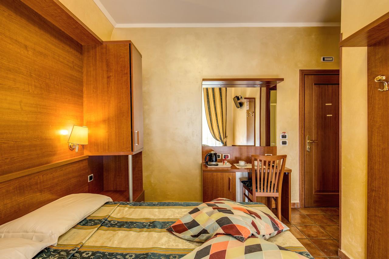 Hotel Maryelen 2 روما المظهر الخارجي الصورة